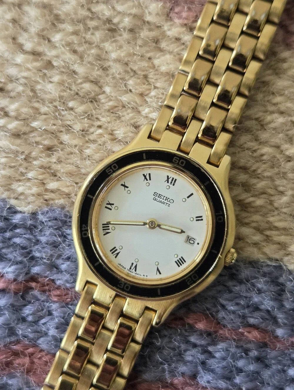 Vintage Seiko Gold Tone Quartz Dress Watch Women’s 27mm 7N89-6A19 New Battery